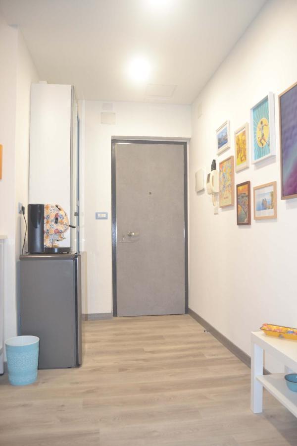 Room&Chiaia Napoli Exterior foto