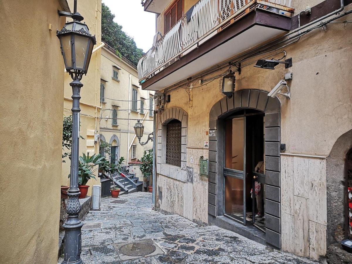 Room&Chiaia Napoli Exterior foto